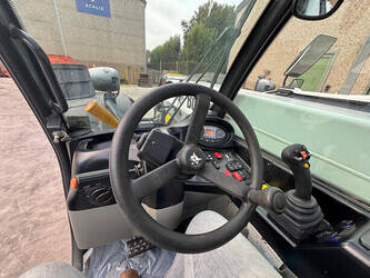 2020-bobcat-tl30-70db-48809175