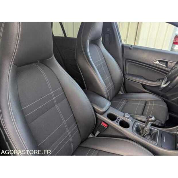 2016 Mercedes-Benz CLA 200-48817748