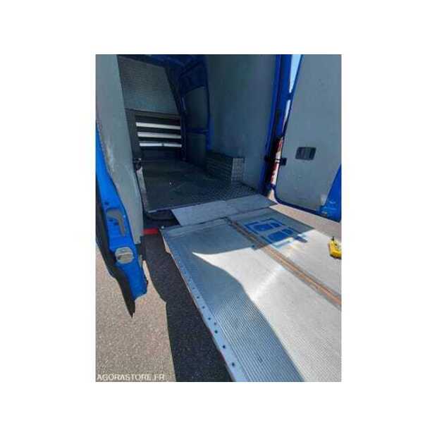 2015 Mercedes-Benz SPRINTER-48817792