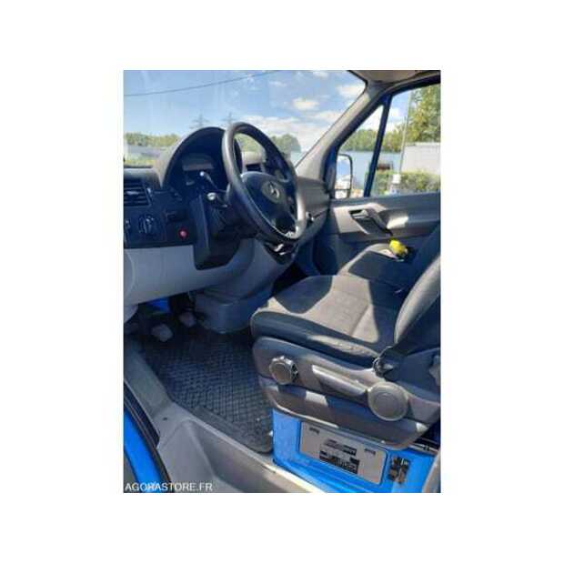 2015 Mercedes-Benz SPRINTER-48817796