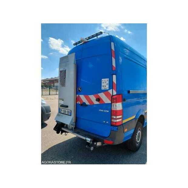 2015 Mercedes-Benz SPRINTER-48817802