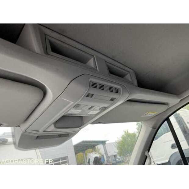 2019 Volkswagen CRAFTER-48817977