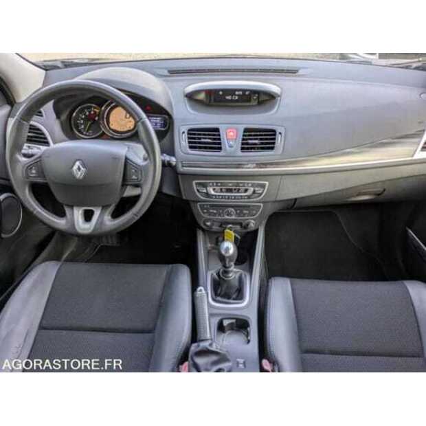 2009 رينو Megane-48818164