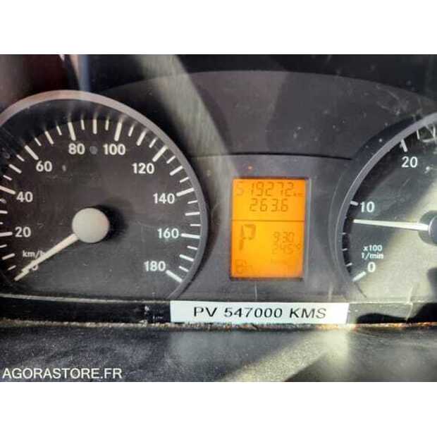 2017 Mercedes-Benz SPRINTER-48818332