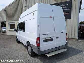 2009-ford-transit-1478949-48818391