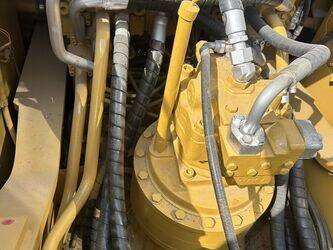 2020-caterpillar-325d-1479025-48819359