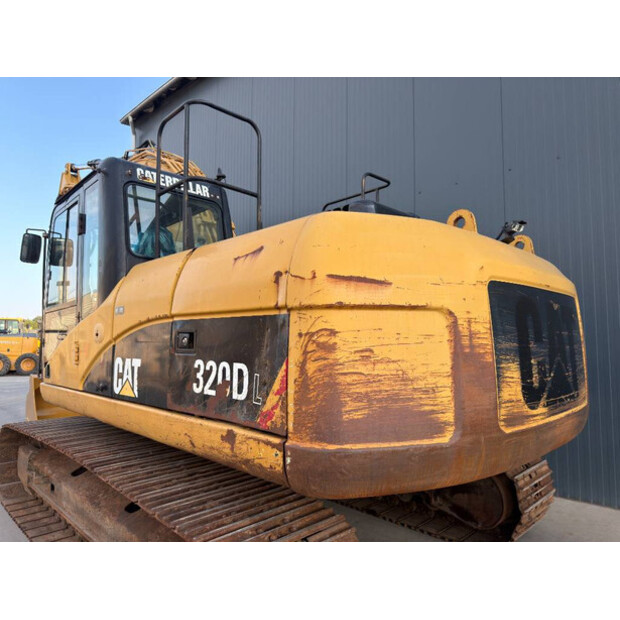 2007 كاتربيلر 320DL-48820009