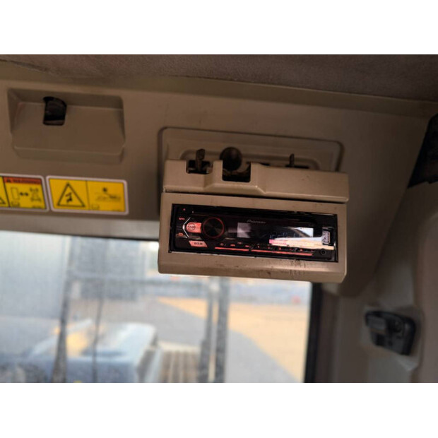 2007 كاتربيلر 320DL-48820055