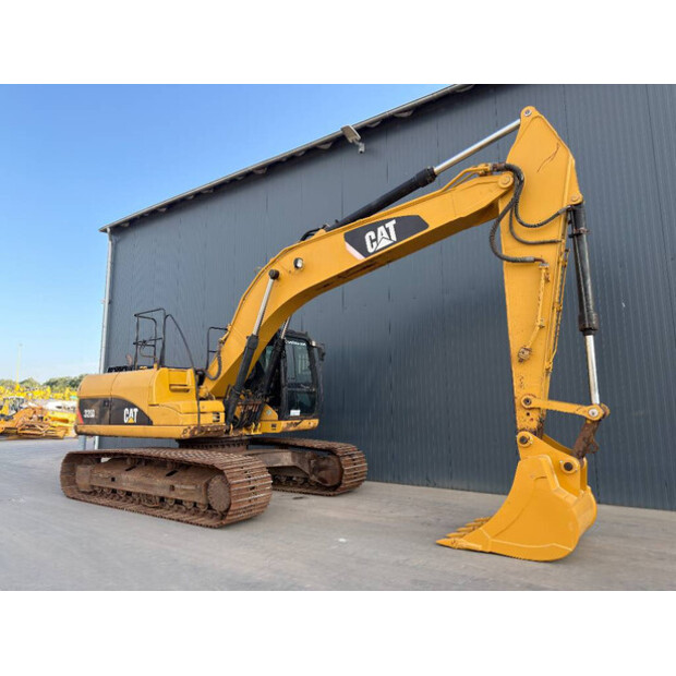 2007 كاتربيلر 320DL-48820056