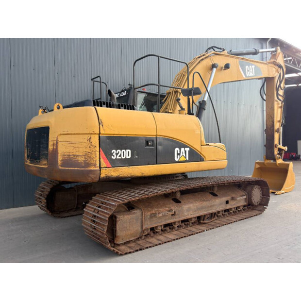 2007 كاتربيلر 320DL-48820058