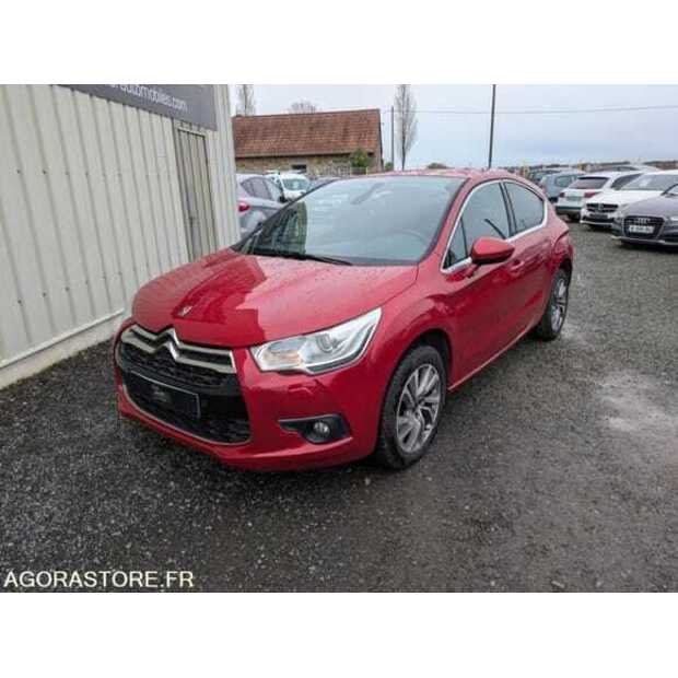 2015 Citroen DS4-48826501