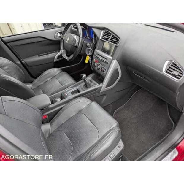 2015 Citroen DS4-48826504