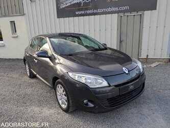 2009-renault-megane-1478934-48826529