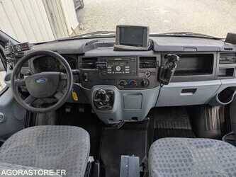 2009-ford-transit-1478949-48826653