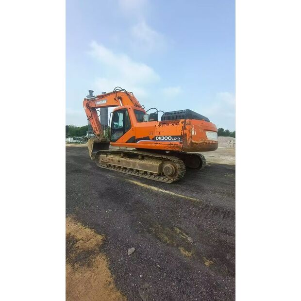 2018 Doosan DH300-7-48827043