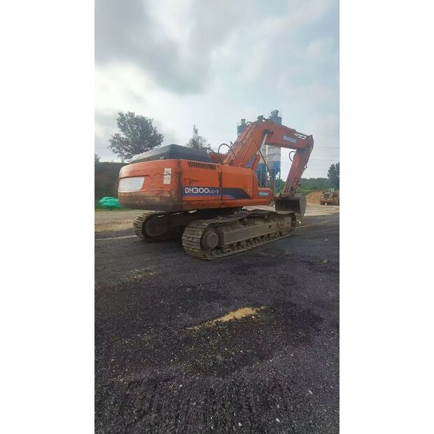 2018 Doosan DH300-7-48827049