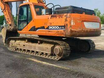 2018-doosan-dh300-7-48827050