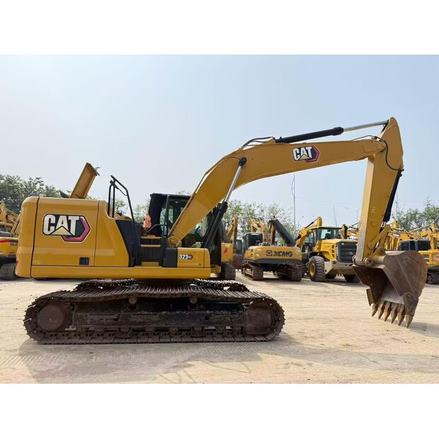 2022 Caterpillar 323GC-48827061