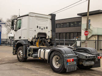 2014-mercedes-benz-arocs-1845-48830735
