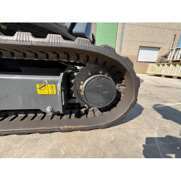 2026 Aameck F27-48830780