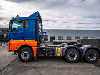 2017-man-tgx-26-580-1318805-48831089