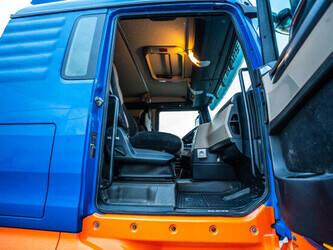 2017-man-tgx-18-420-1328710-48831146