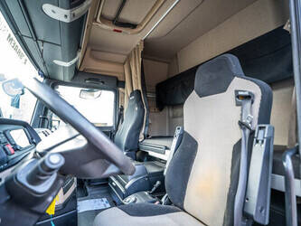 2018-man-tgx-18-460-1423227-48831199