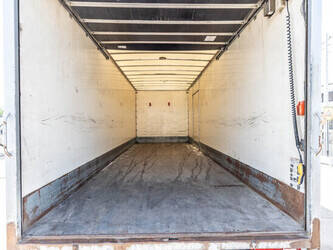 2014-renault-d26-320-6x2-dhollandia-2t-48831401