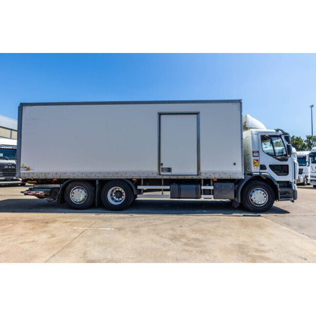 2017 Renault D26.320-48831419