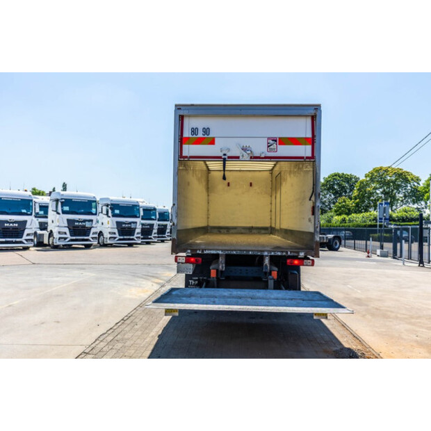 2017 Renault D26.320-48831423