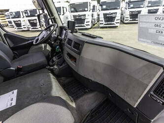 2010-volvo-fl-240-1478072-48831525