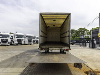 2010-volvo-fl-240-1478072-48831527