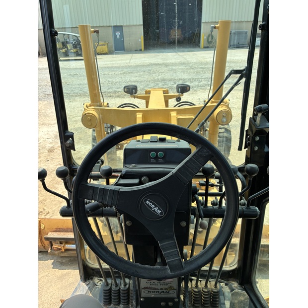 2012 Noram 65-48831661