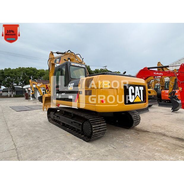 2025 كاتربيلر 320D-48831700