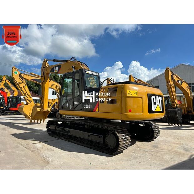 2025 كاتربيلر 320D-48831797