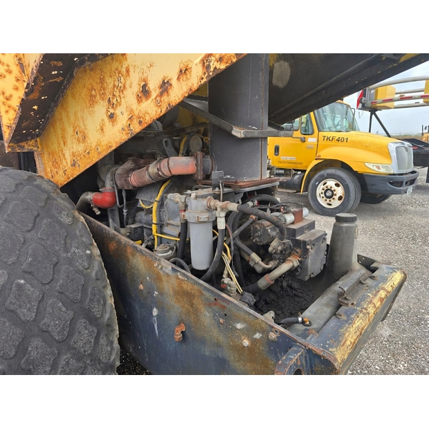 2005 BOMAG BW211D-3-48832221