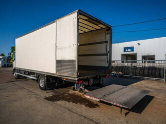 2014-renault-d-wide-1286458-48832467