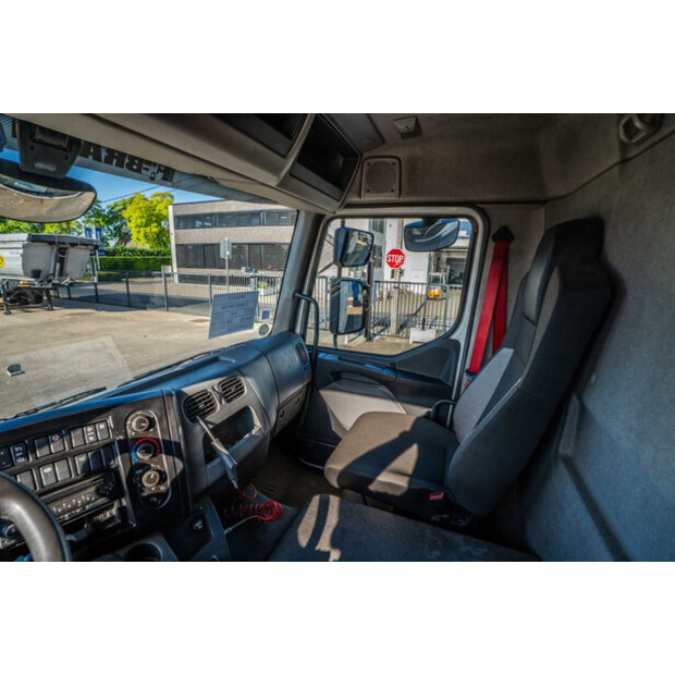 2014 Renault D WIDE-48832475