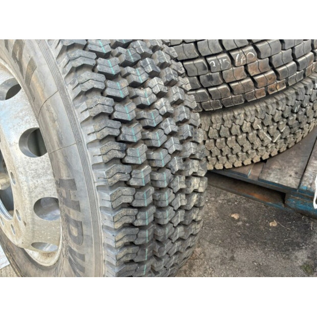 Continental 315/70 R22.5-48832479