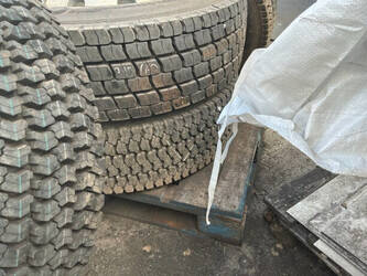 continental-315-70-r22-5-1479365-48832484