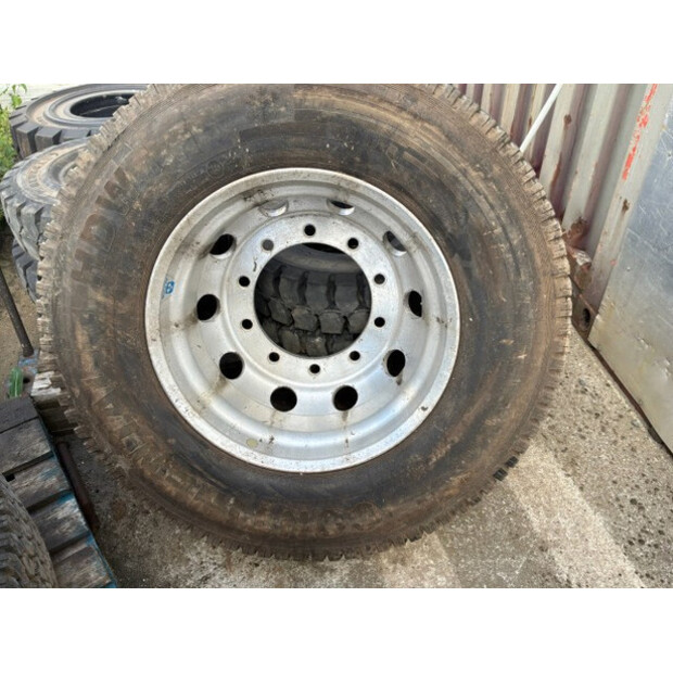 Continental 315/70 R22.5-48832495