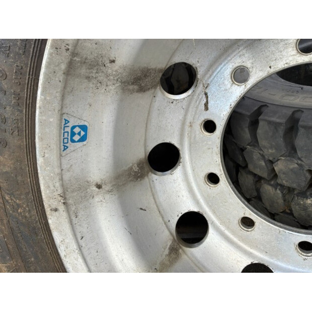Continental 315/70 R22.5-48832496
