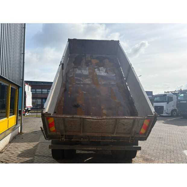 1985 Mercedes-Benz SK 2228-48832566