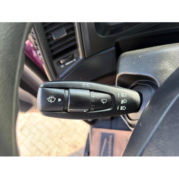 2017 Mercedes-Benz Antos-48832592