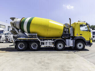 2014-volvo-fmx-370-1479371-48832672