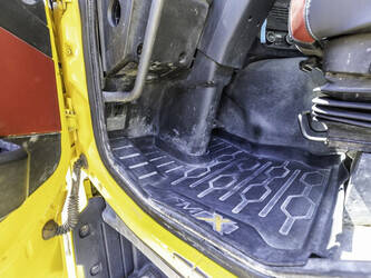 2014-volvo-fmx-370-1479371-48832677