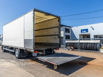 2014-renault-d16-1479373-48832727