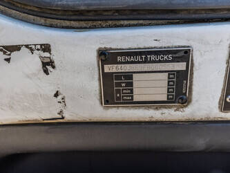 2014-renault-d16-1479373-48832737