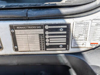 2014-renault-d16-1479373-48832738