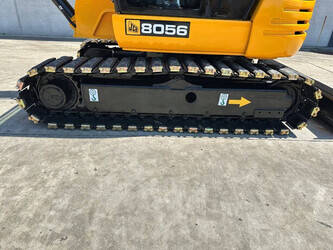 2011-jcb-8056-1478237-48832868